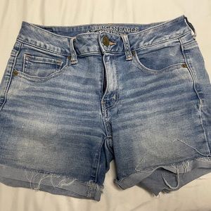 American Eagle | Midi Jean Shorts